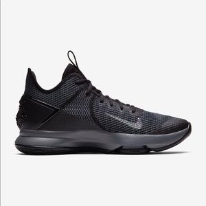Nike Lebron Witness 4 Basketball Shoes